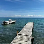 Sailors Luxury * Agia Pelagia Chlomou