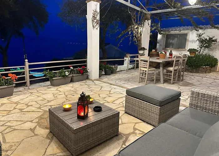 Sailors Luxury Ferienhaus Agia Pelagia Chlomou