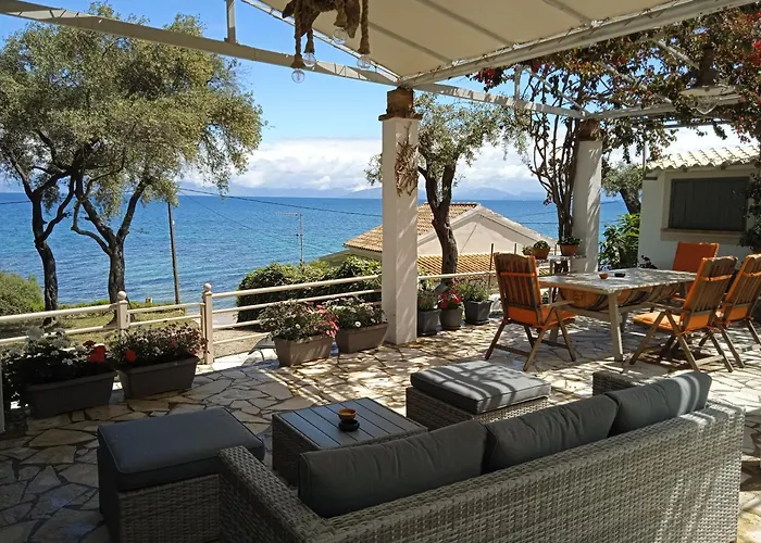 Sailors Luxury Ferienhaus Agia Pelagia Chlomou