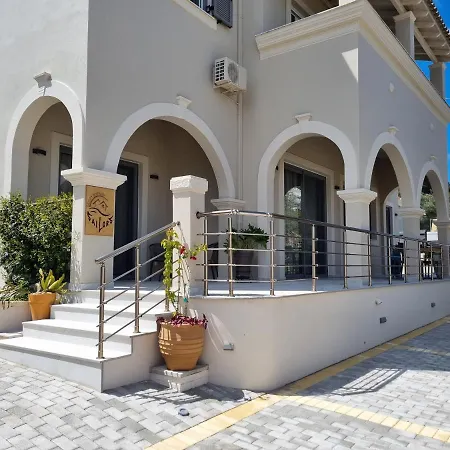 Sailors Luxury * Agia Pelagia Chlomou