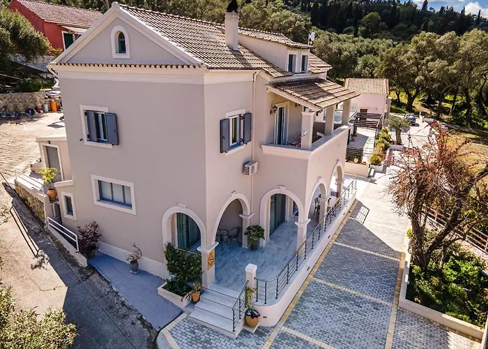 Sailors Luxury Agia Pelagia Chlomou