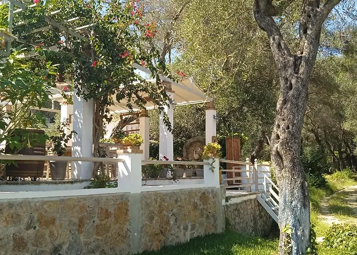 Sailors Luxury Agia Pelagia Chlomou