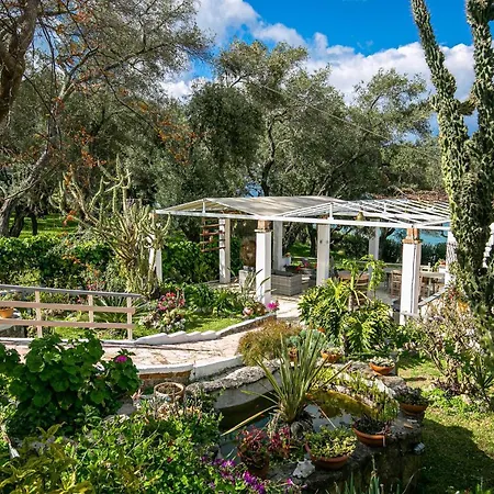 Vakantiehuis Sailors Luxury Agia Pelagia Chlomou